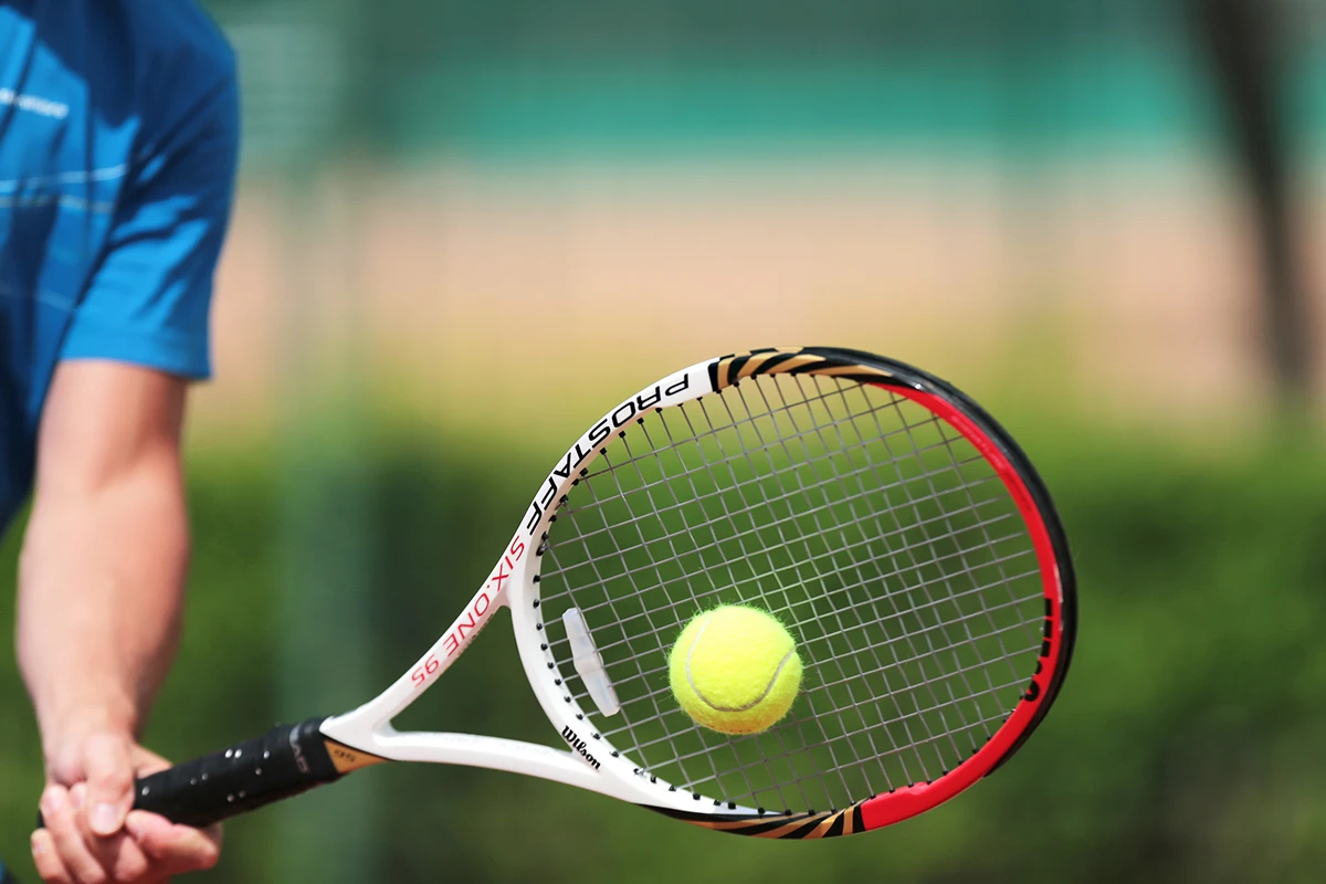 Tennis municipaux et cours adultes “loisirs”