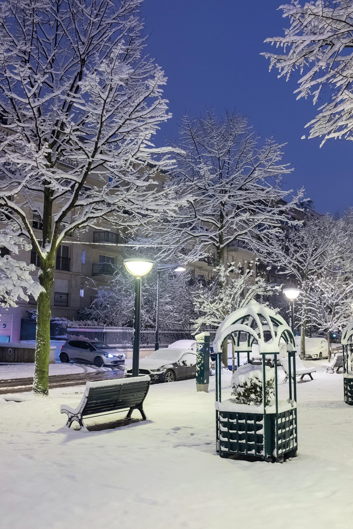 ville-de-puteaux-square leon blum